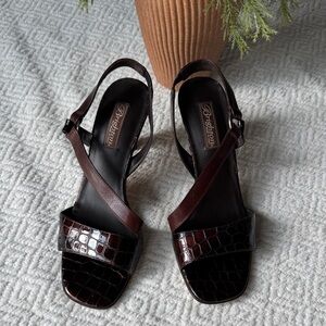 Brighton Women's Dark Brown Heels Size 9.5 Made in Italy